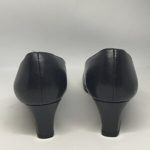 Vintage Footwear Collection Size EU 39: Leather Flats, Suede Heels, Slouch Boots, Sneakers image 15