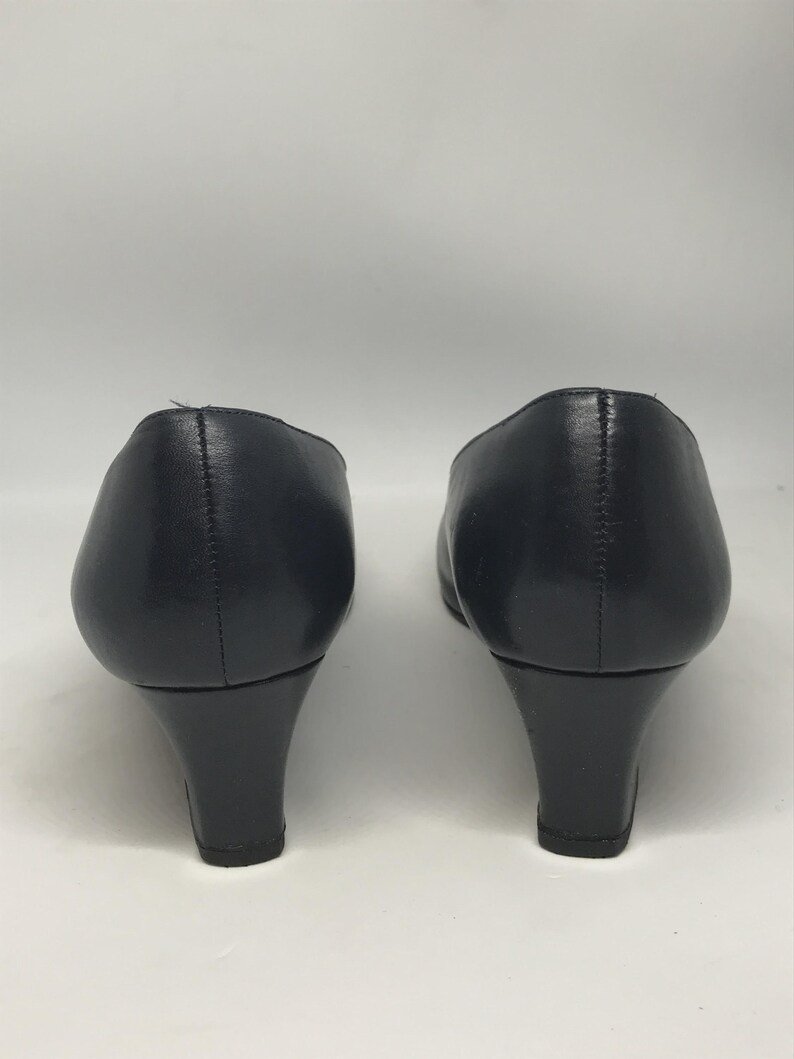 Vintage Footwear Collection Size EU 39: Leather Flats, Suede Heels, Slouch Boots, Sneakers image 15