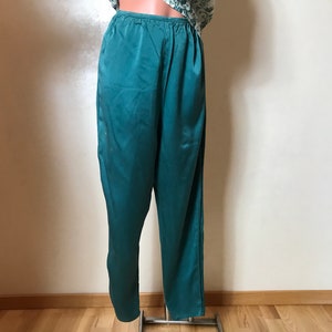 Seide Vintage Hose, Türkis Stoff, elastische Taille, kleine Größe, Hochhaus, Maxi-Länge, verjüngte Design, Pyjama Hose