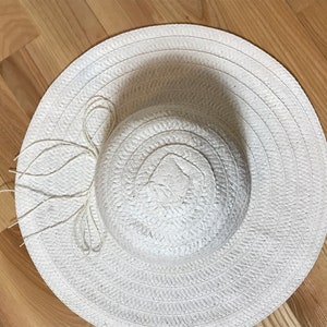 White vintage 90s floppy hat, vacation hat, straw material, circle shape, large size, summer hat, women&#39;s hat