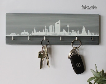 Key board "Leipzig Skyline" hand-painted, handmade, Saxony, key board, wooden strip, hook strip, jewelry hanger