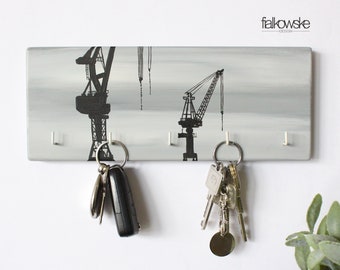 Key board "Hamburg Hafen" hand-painted, handmade, maritime, Elbe, key board, wooden strip, hook strip, jewelry hanger