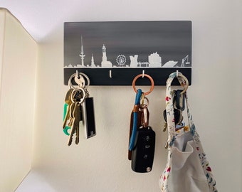 Key board "Hamburg Skyline" hand-painted, handmade, Elbe, key board, wooden strip, hook strip, jewelry hanger