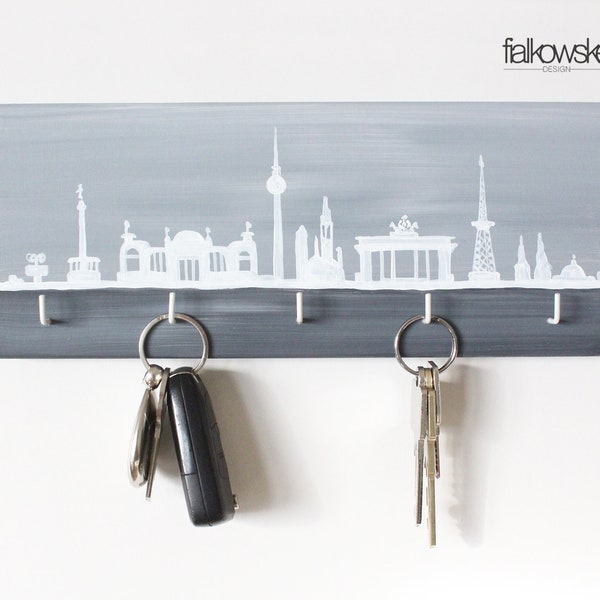 Schlüsselbrett „Berlin Skyline“ handbemalt, handmade, Hessen, Schlüsselboard, Holzleiste, Hakenleiste, Schmuckaufhänger, Fernsehturm