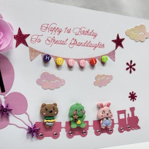 Handgemaakte GEPERSONALISEERDE 1e verjaardagskaart voor Amazing Daughter Granddaughter Pink Animals Train 3D-cadeaudoos