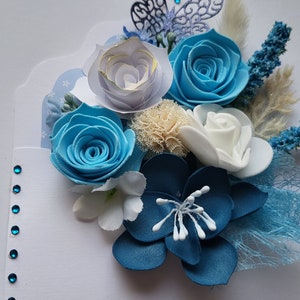 Personalisierte handgemachte Geburtstagskarte 3D-Geschenkbox Blumenstrauß in einem Brief