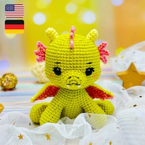 Virkat drakemönster, söt fantasi-amigurumi, handledning för babydrake på engelska och tyska, symbol för nytt år 2024