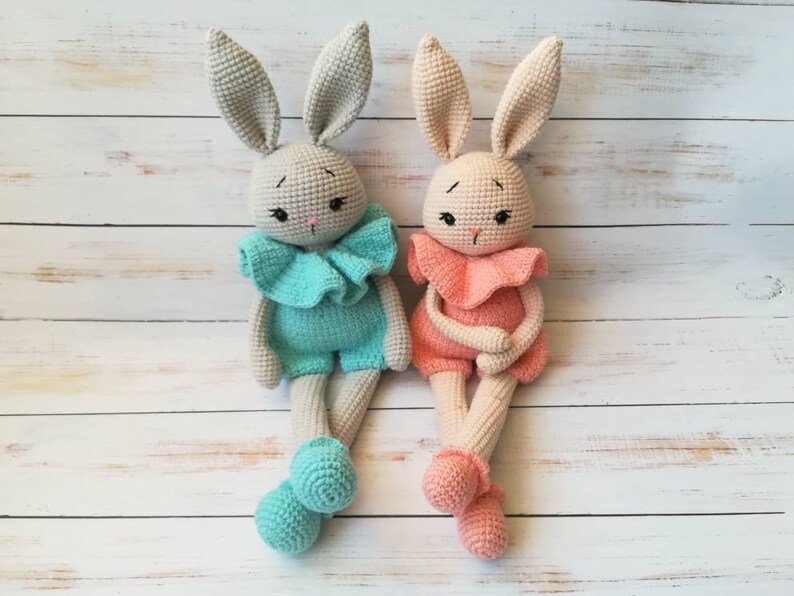 Crochet bunny pattern, amigurumi toy doll PDF, gift for girl, Easter bunny, English / Spanish / German image 6
