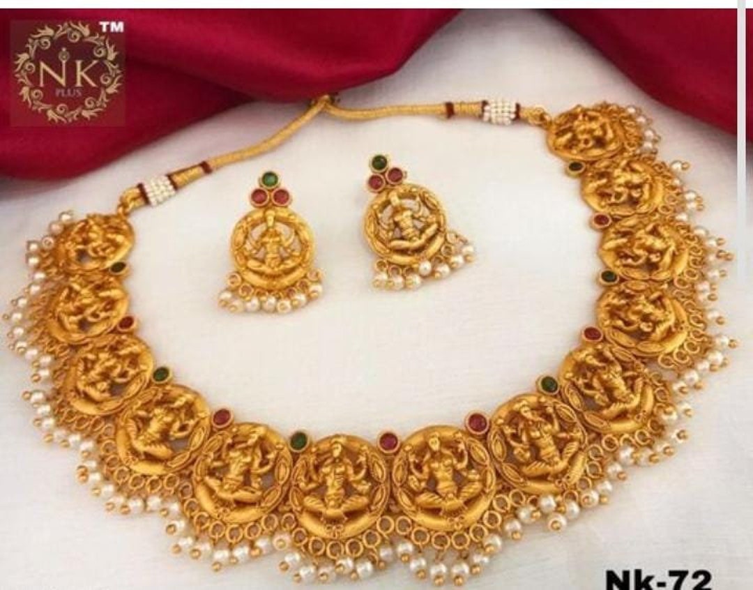 Beautiful Antique Necklace Set / Indian Women Jewellery/ Gold