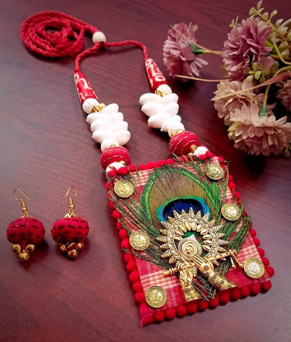 Handmade necklace set deals