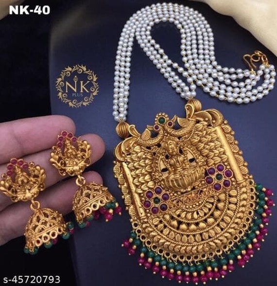 Temple jewellery cheap pendant gold