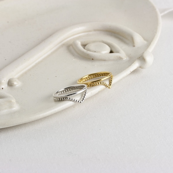 zweifacher V-Ring mit glattem Profil und Kugel-Draht in 925 Silber oder 925 Silber vergoldet