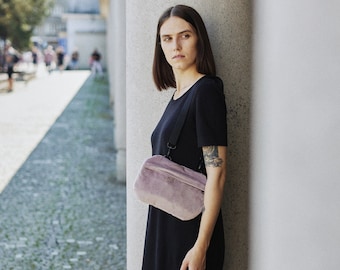 POWDER velvet clutch sachet ~ small pink handbag ~ small kidney ~ powder pink ~ minimalist bag ~ pink handbag ~ minimalism