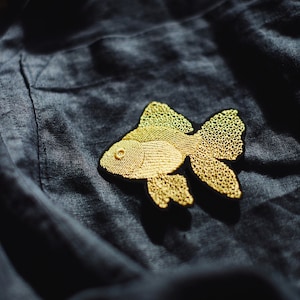 GOLDFISH ~ embroidered brooch ~ fastening like pins ~ pin ~ brooch veil ~ for jacket to pin ~ brooch fish pin ~ gift