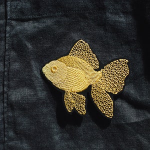 GOLDFISH ~ small jacket patch ~ iron mount ~ for sewing and ironing ~ application ~ embroidered application fish on jacket