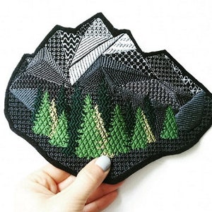 MOUNTAINS ~ large patch on jacket ~ attach with iron ~ for sewing and ironing ~ applique ~ embroidered applique mountain view ~ climbing