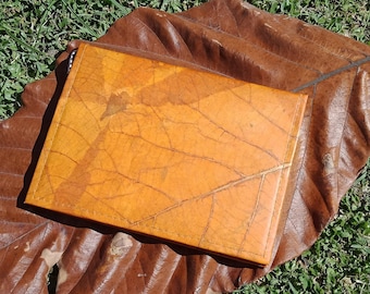 Vegan notebook and diary A5 made of teak leaves, or cover including book