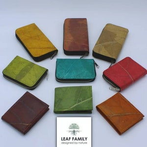 Wallet made of teak leaves, vegan, sustainable and durable