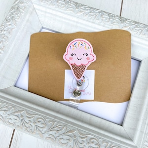 Pink Ice Cream Badge Topper, Retractable Badge Reel, Interchangeable Badge Buddy, Nurse Badge Reel, Cute Food Badge Reel, Teacher Badge Reel