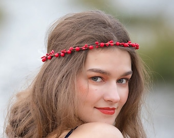 Flower crown.Red berry floral Crown.Bridal Headpiece.Flower headband.Bridal Flower Crown.Wedding Hair Wreath.Red Berry Headband Halo Prop