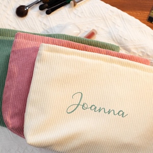 Personalisierte Make-up-Tasche, Schminktasche für Brautjungfern, Geschenk für Sie, Kosmetiktasche, personalisierte Geschenke, ursprüngliche Schminktasche 25010702