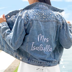 Personalisierte bestickte Denim-Hochzeitsjacke mit Perlen