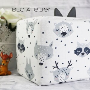 Cover, forest animals, achromatic, black white grey, deer, fox, raccoon, cover, suitable for Toniebox