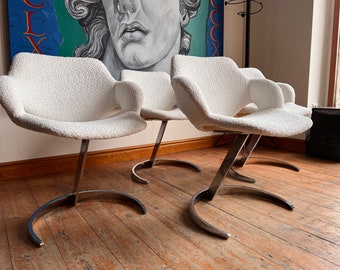 Boris Tabacoff für Mobilier Modular Modern, Set aus 4 Sesseln in weißem Bouclé.