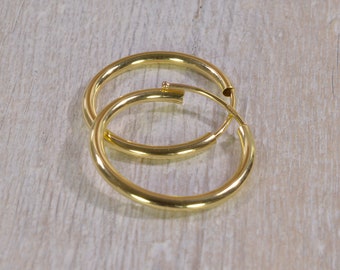 classic hoops gold ( 14 or 9 ct )