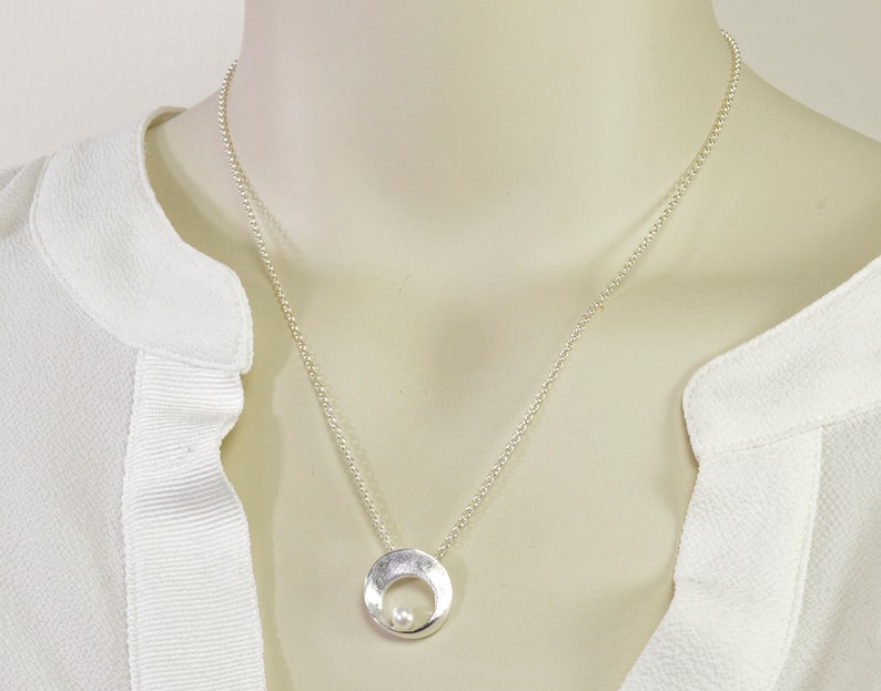 sterling silver necklace with a pearl image 8