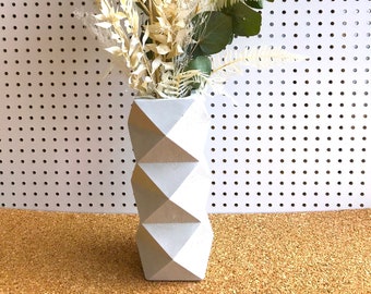 Cooking spoon holder concrete vase geometric geometric geometric handmade triangles for dried flowers flowers dry cup large flower vase holder
