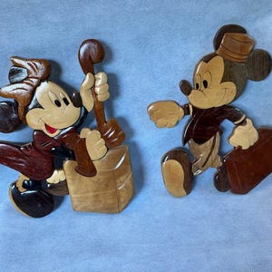Mickey and Minnie Mouse wooden plaques