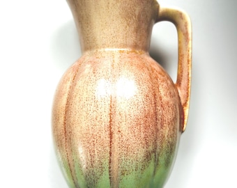 Sylvac jug