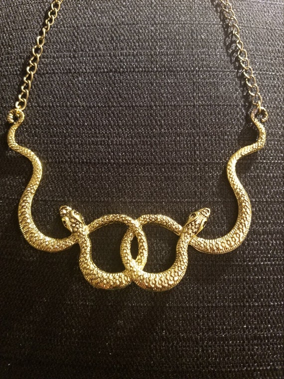 Antique Goldtone Auryn Ouroboros Pendant Necklace – Neverending Story – Steampunk Style, 20 Inch