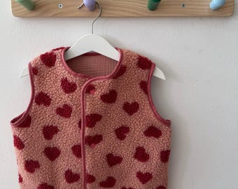 Gilet oversize a forma di orsetto per neonati e bambini con cuoricini