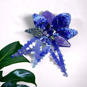 Blue bead flower brooch for women Flower wedding boutonniere Beaded brooch Lapel pin brooch Unique gifts for her Oversize brooch