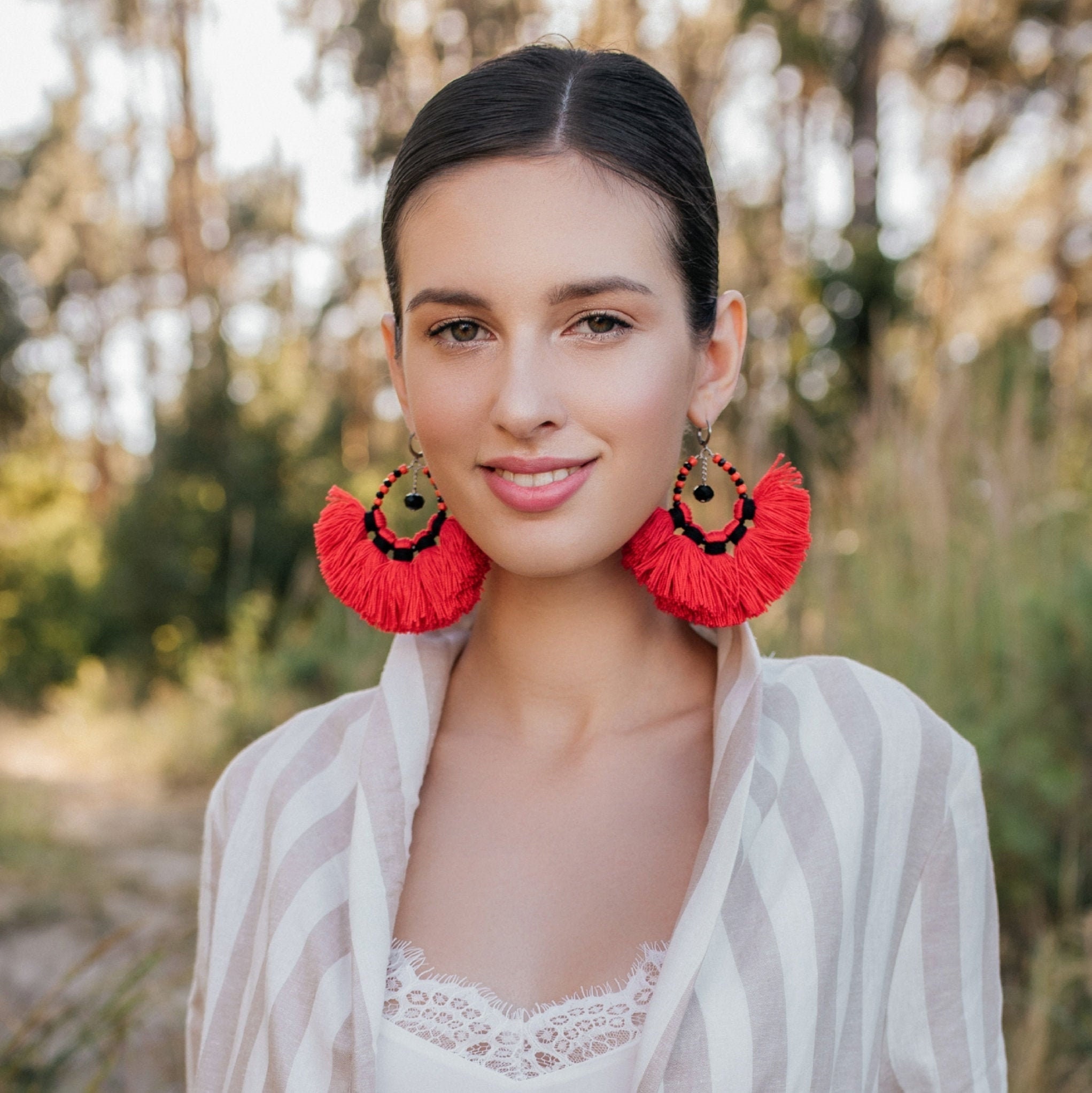 Boucles d'oreilles créoles pompon rouge Boucles - Etsy France