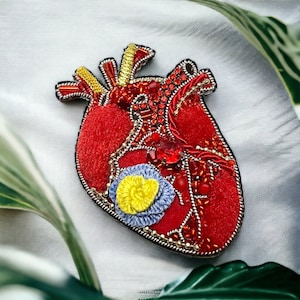Anatomical Heart Red Brooch, Beaded Human Heart Pin, Medical Student Anatomy,  Gothic Gift for Doctor Nurse, Human Real Heart Jewelry