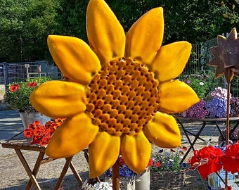 Sonnenblume aus Keramik 24 cm