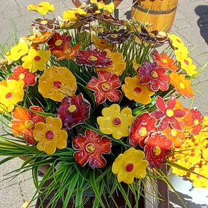 12 fleurs en céramique mix rouge/jaune/orange image 5