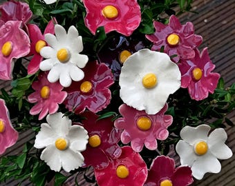 24 ceramic flowers wine red mix