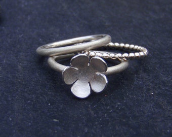 Blütenringset - Stapelringe - Kügelchenring - schlichter Ring in matt - Sterlingsilber recycelt