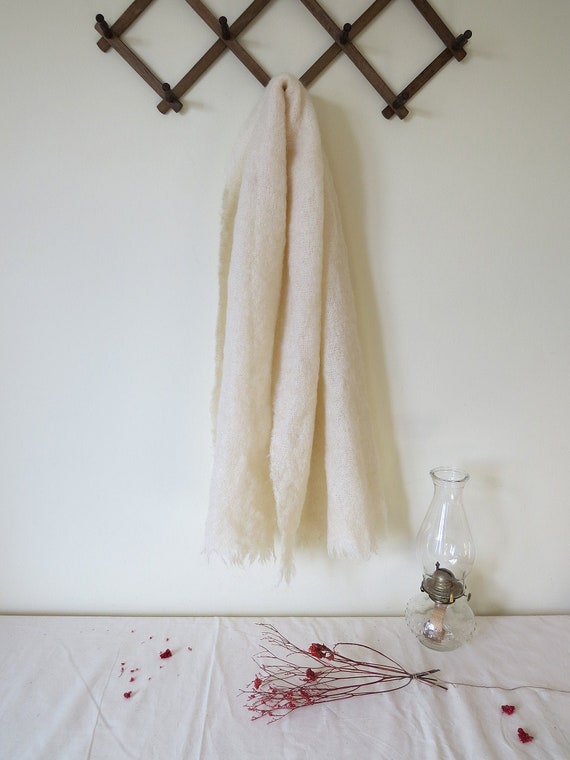 Mohair blend ivory shawl scarf