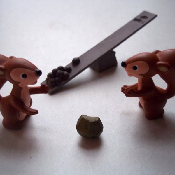 Loose Rare! Squirrels, Scale Seesaw, Gold Nugget  Memory Lane Action Figures Vintage Misfit toys Figurines