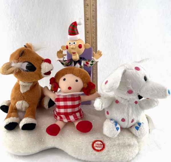 Vintage Rudolph Island of Misfit Toys Musical Dancing Dolls