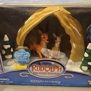Rare! Memory Lane New in Box Talking Playset Light Up Baby Rudolph Mr and Mrs Donner Cave Action Figures Vintage Misfit toys Figurines