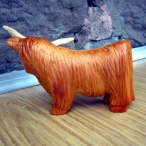 highland cow, highland coo,Scottish. hand carved image 9