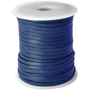 Flaches Lederband mit einer Breite von 3 mm und einer Dicke von ca. 1 mm. Ideal zum Basteln, für die Schmuckherstellung und fürs kreative Lederhandwerk