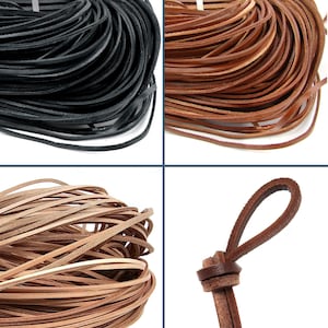 Puede incluir: Una colección de bobinas de cordón de cuero en negro, marrón medio y bronceado claro. Los cordones son delgados, planos y flexibles, con una textura suave. Una sección muestra un solo cordón de cuero marrón oscuro atado en un nudo de lazo simple.