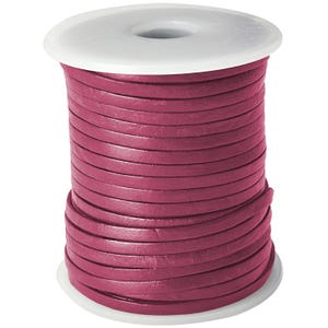 Flaches Lederband mit einer Breite von 3 mm und einer Dicke von ca. 1 mm. Ideal zum Basteln, für die Schmuckherstellung und fürs kreative Lederhandwerk
